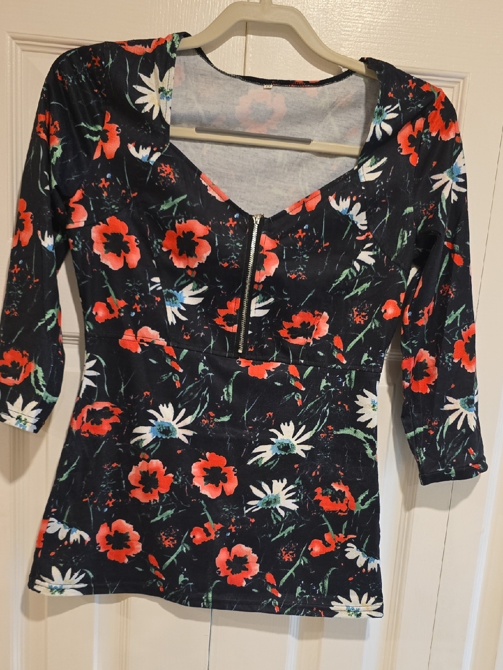 Women’s Floral Zip-Front Black Top with Red & White Bloom Print